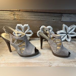 Audrey Brooke Gold shimmer platform pump 6